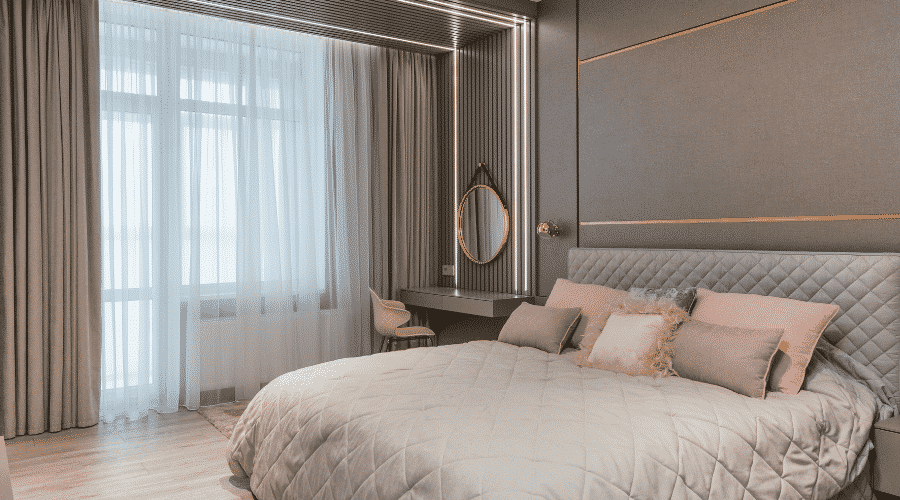 como organizar o quarto de casal pequeno