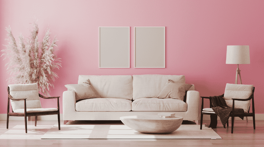 decoração de sala com parede rosa