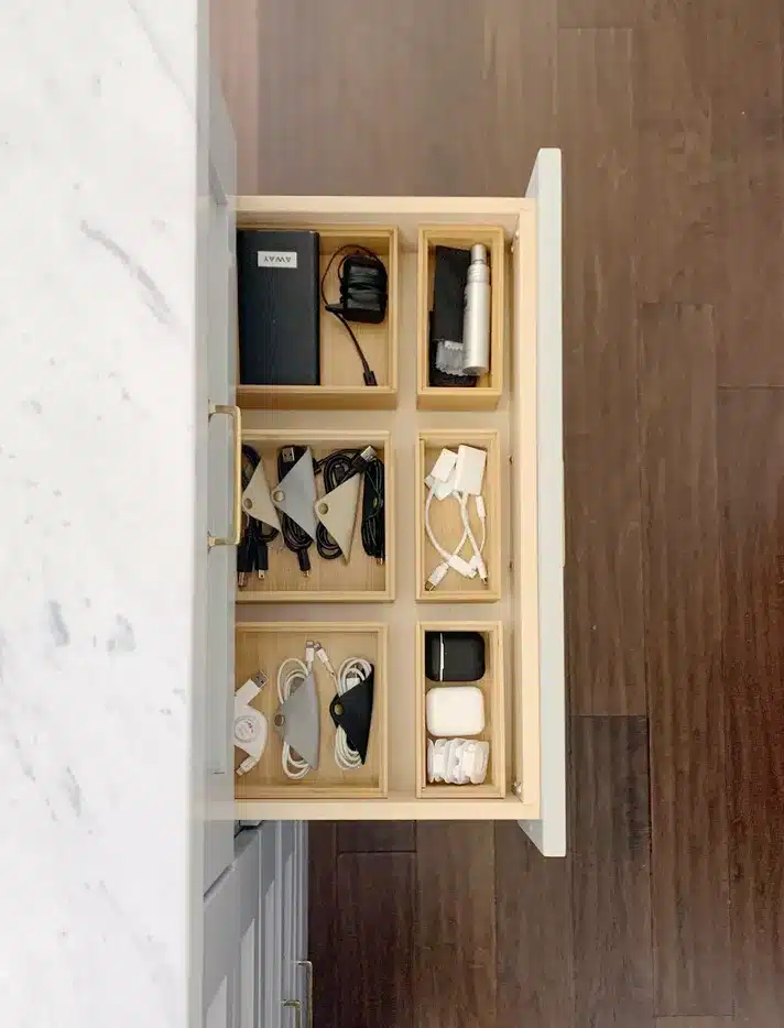 como organizar a mesa de trabalho