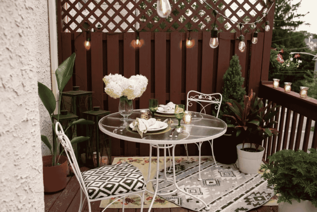 Ideias criativas para decorar varandas pequenas