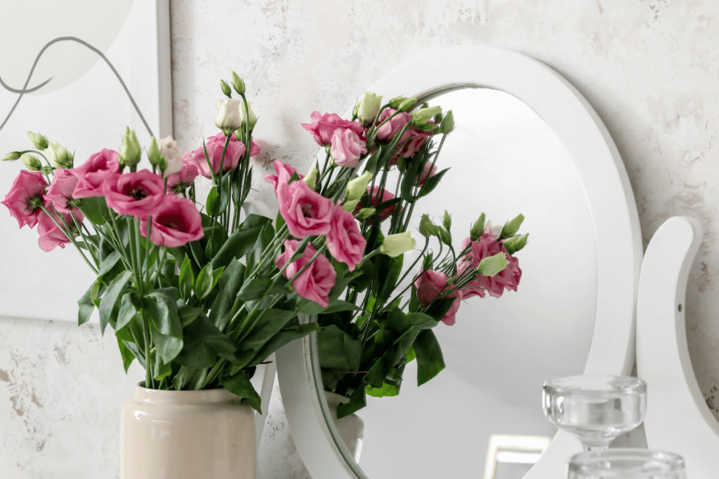 Vantagens de decorar a casa com flores