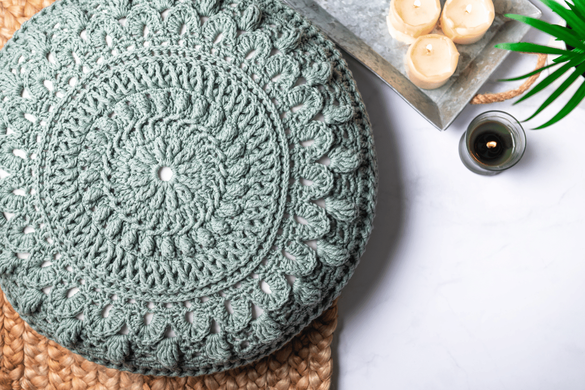 peças com crochê na decoração