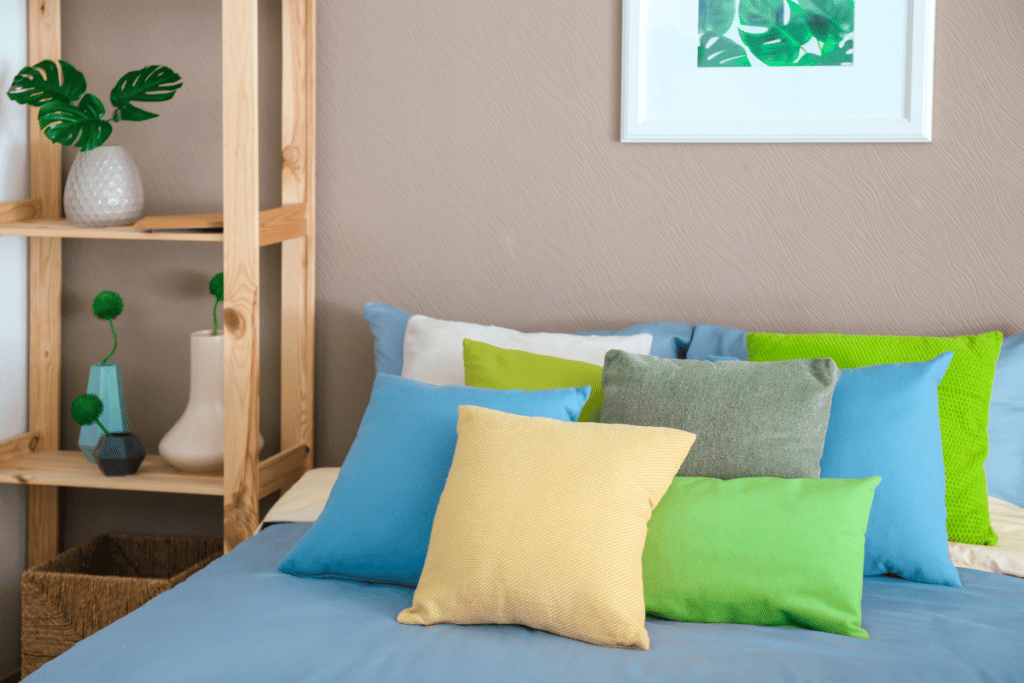 quarto feminino tropical