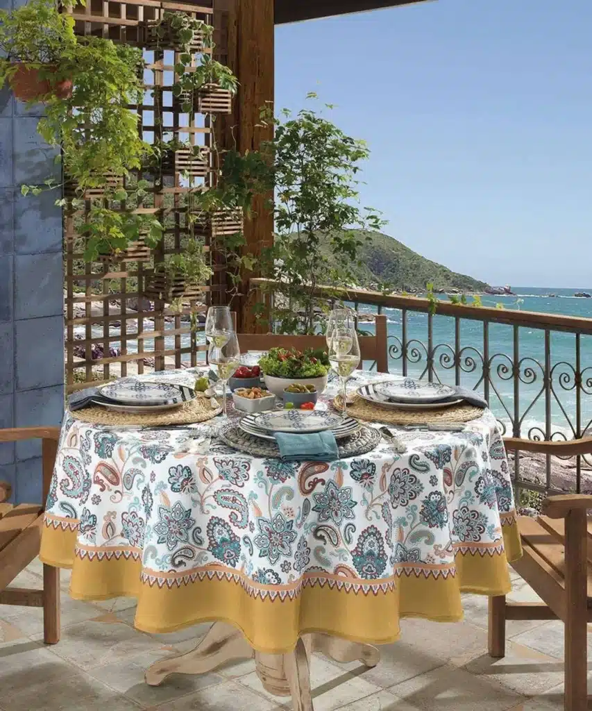 decoração bonita para mesa de jantar