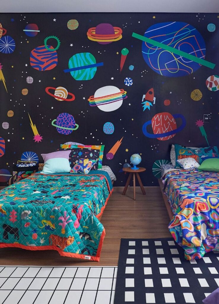 decoração colorida para quarto infantil