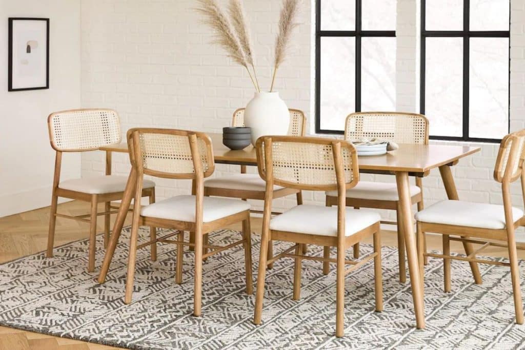como decorar a mesa de jantar