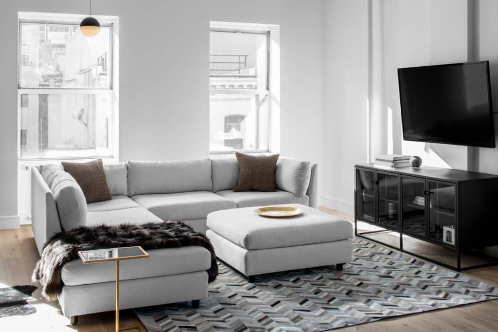 loft monocromatico