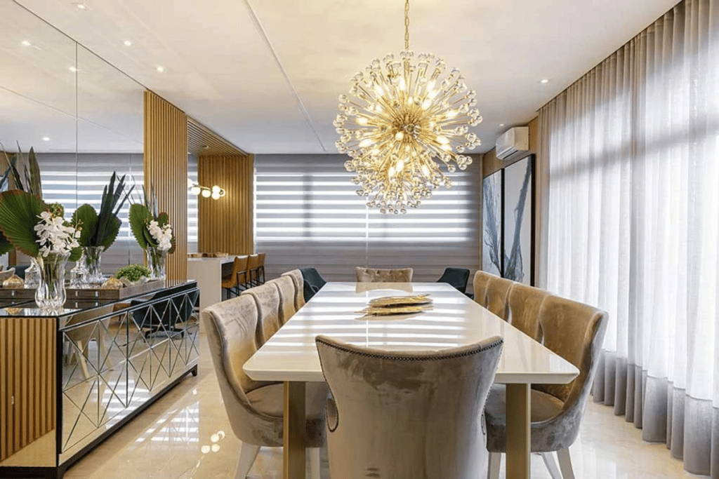 sala de jantar bem decorada