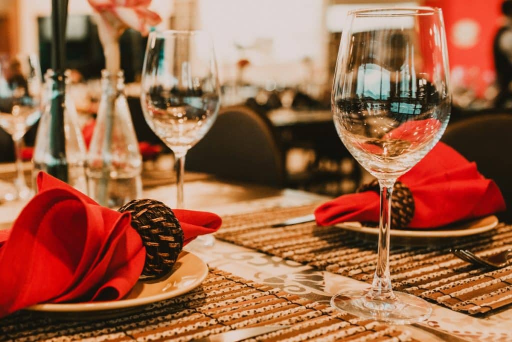 taça para mesa posta romantica