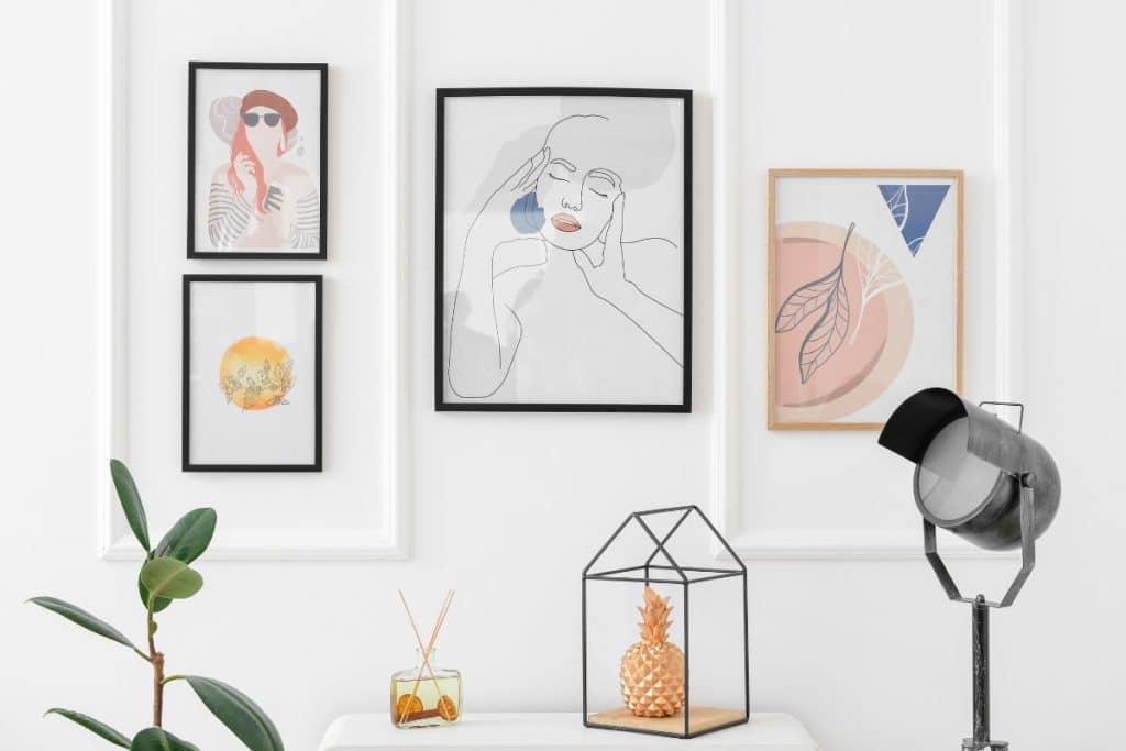 como usar quadros na decoração da sua casa