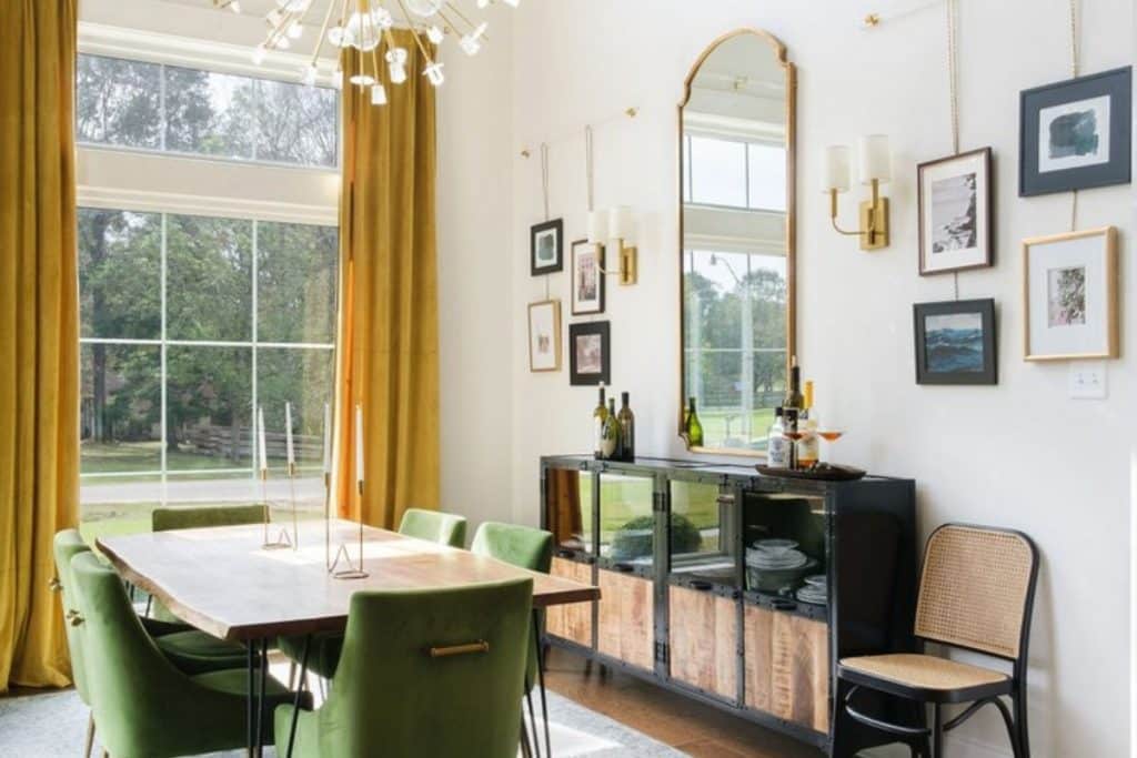 O que se coloca em uma sala de jantar?