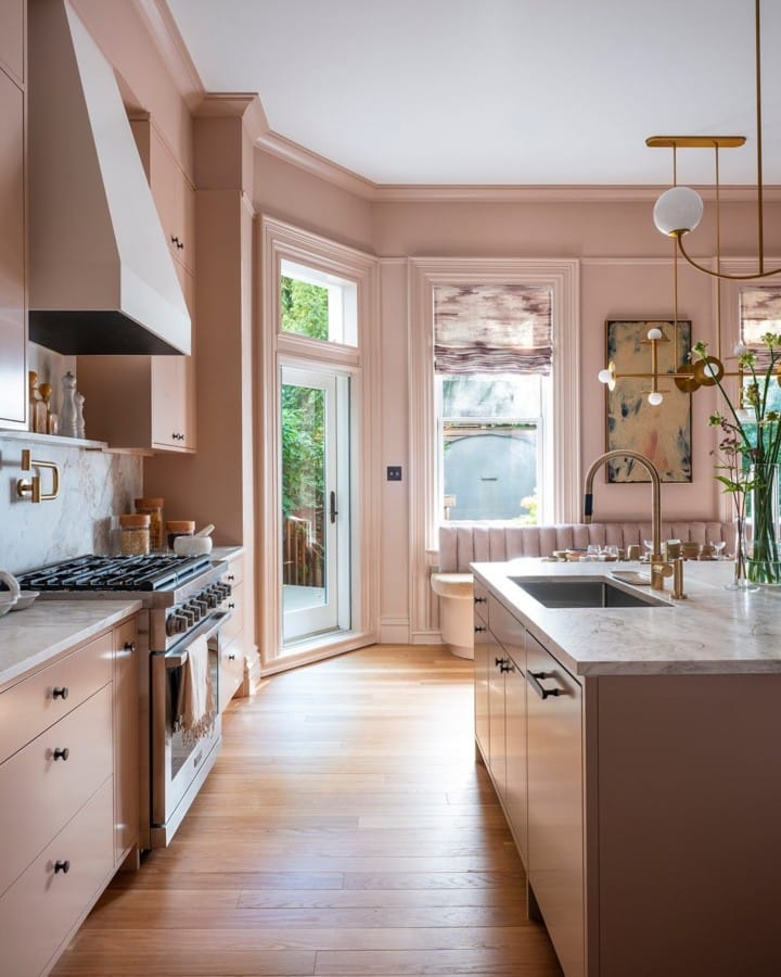 cozinha toda rosa