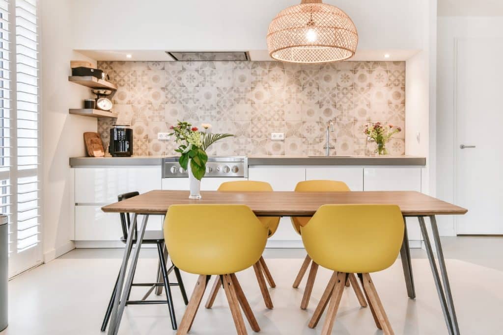como deixar a sala de jantar mais aconchegante