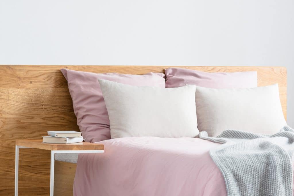 7 ideias para manter o quarto organizado