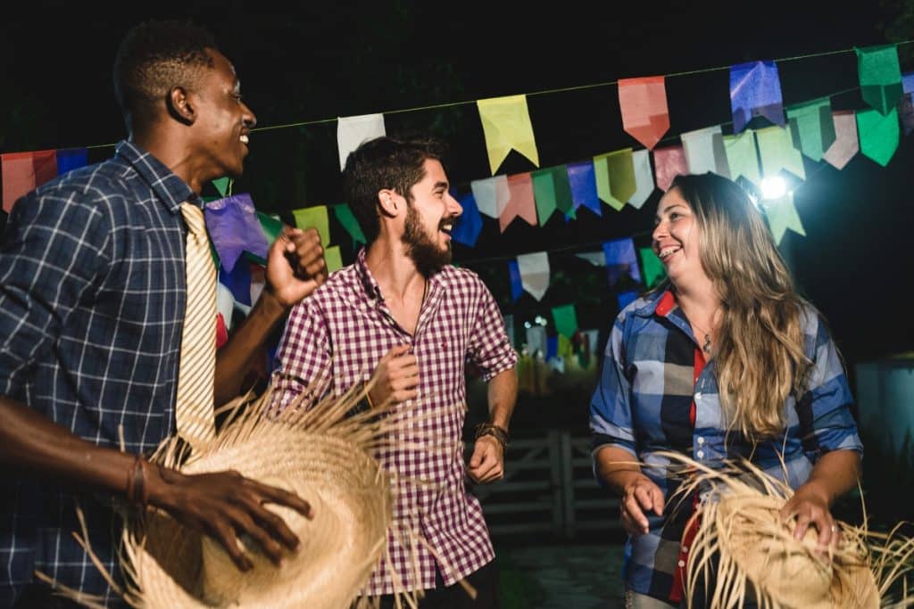 decoração festa junina no quintal simples