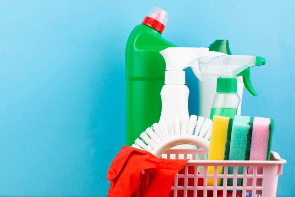 material de limpeza para a casa