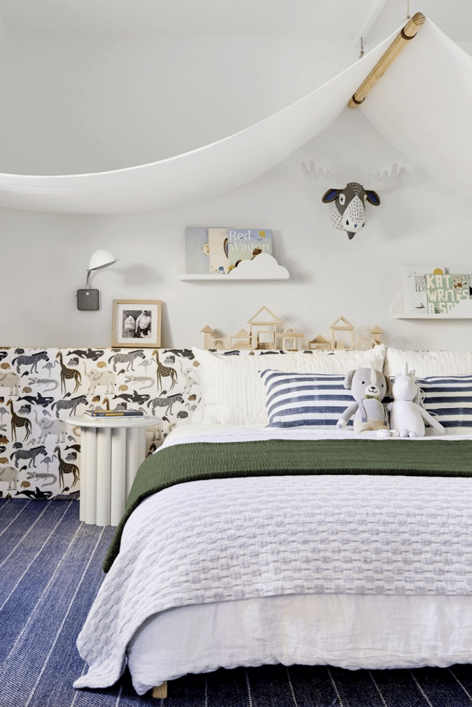 quarto infantil off white