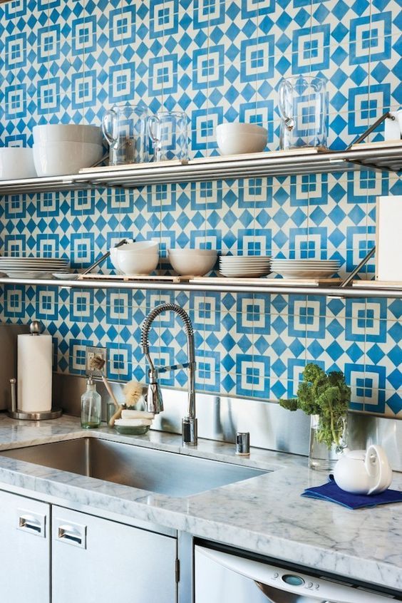 azulejo retro na cozinha