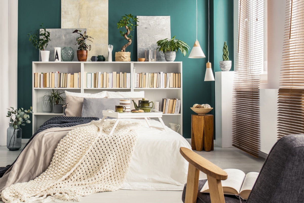 Estante para quarto: funcionalidade e estilo na decoração