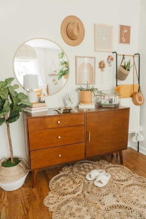 movel vintage na decoracao do quarto boho