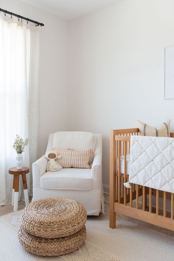 quarto de bebe off-white