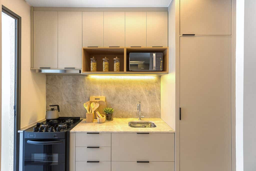 cozinha com moveis sob medida