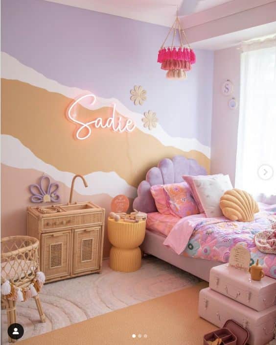 Quarto infantil feminino bem decorado
