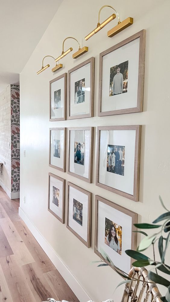 galeria de parede no corredor