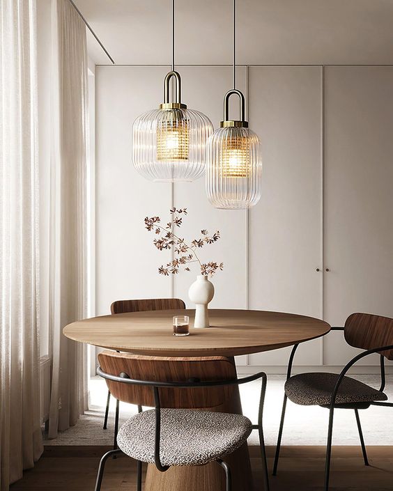 iluminacao para sala de jantar pequena